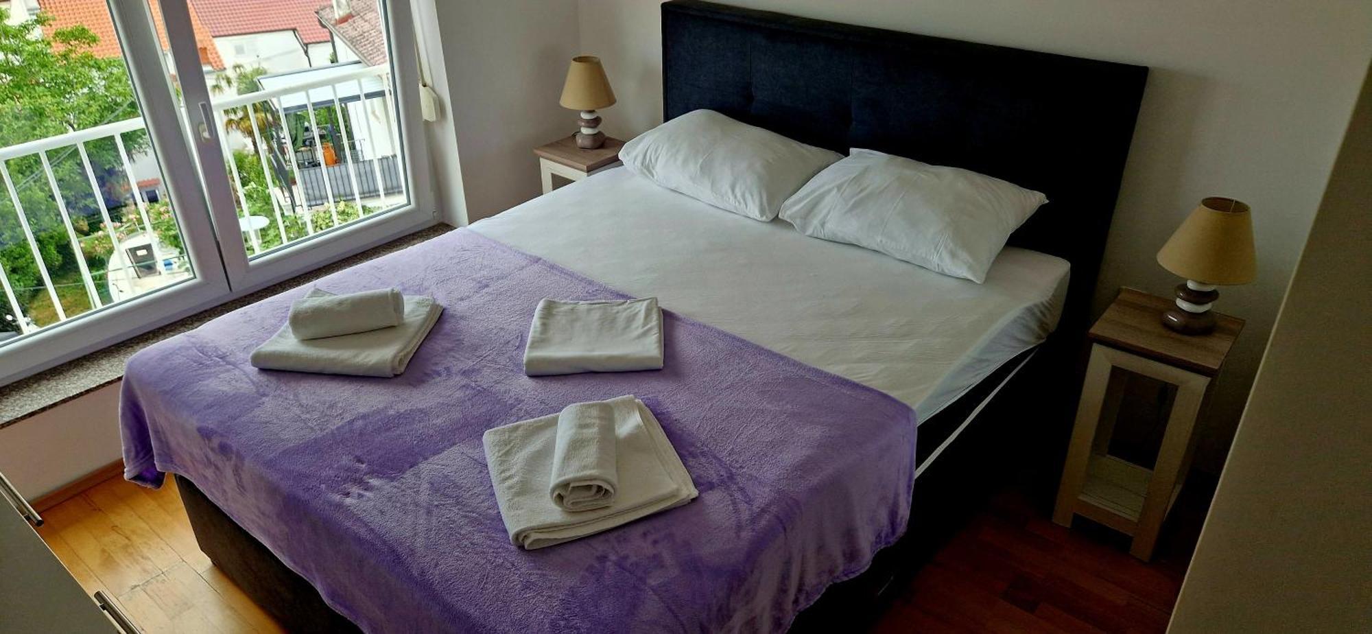 Apartman Lara ซริกเวนิซา ภายนอก รูปภาพ